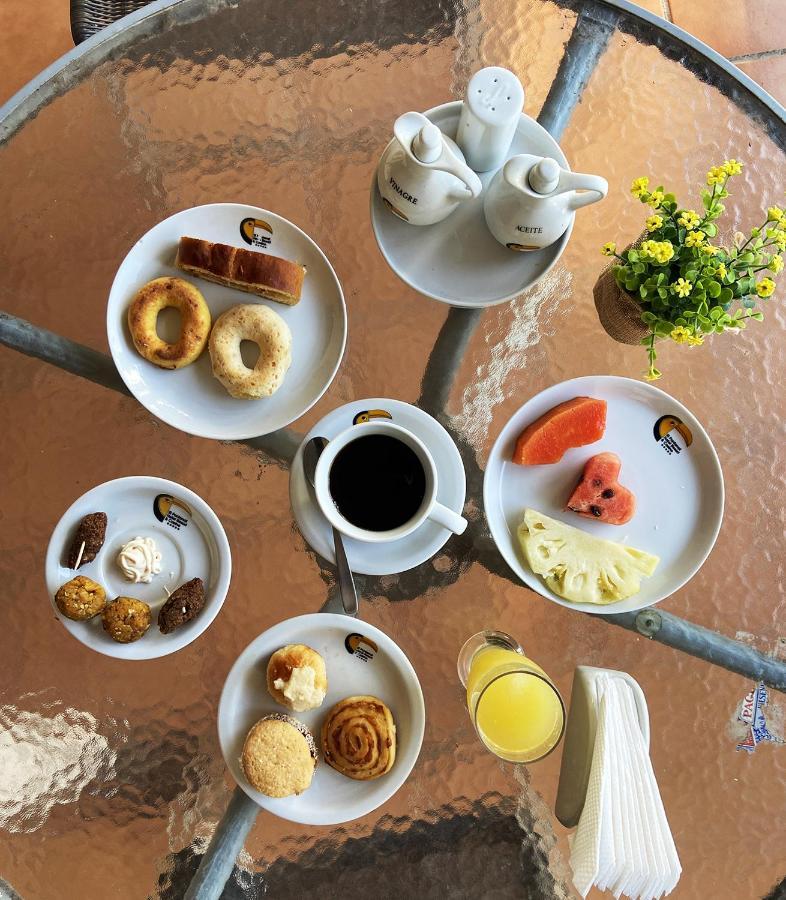 El Pantanal Hotel & Resort Puerto Quijarro  외부 사진